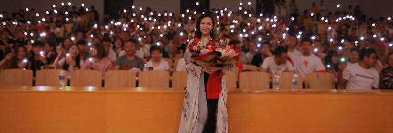 女高音歌唱家黄璐博士“中国艺术歌曲百校巡演文化交流音乐会”在金沙威尼斯欢乐娱人城圆满举办