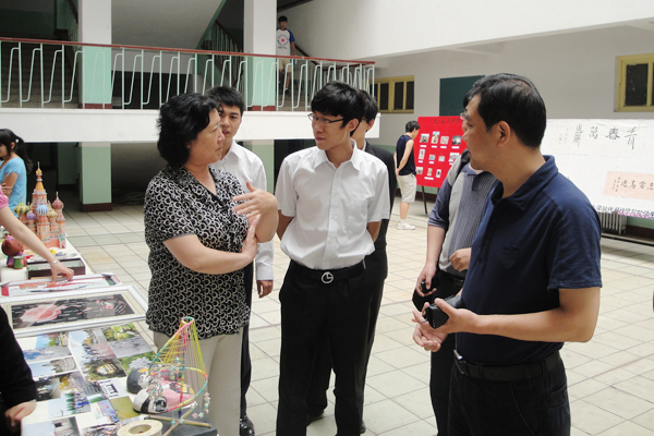 金沙威尼斯欢乐娱人城举办第四届“现代风华”文化节优秀作品展