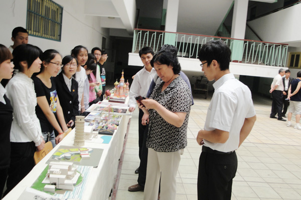 金沙威尼斯欢乐娱人城举办第四届“现代风华”文化节优秀作品展